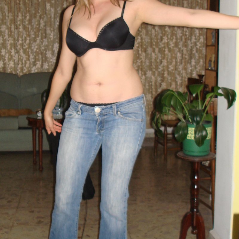 Keira 33 Escort in Seigling