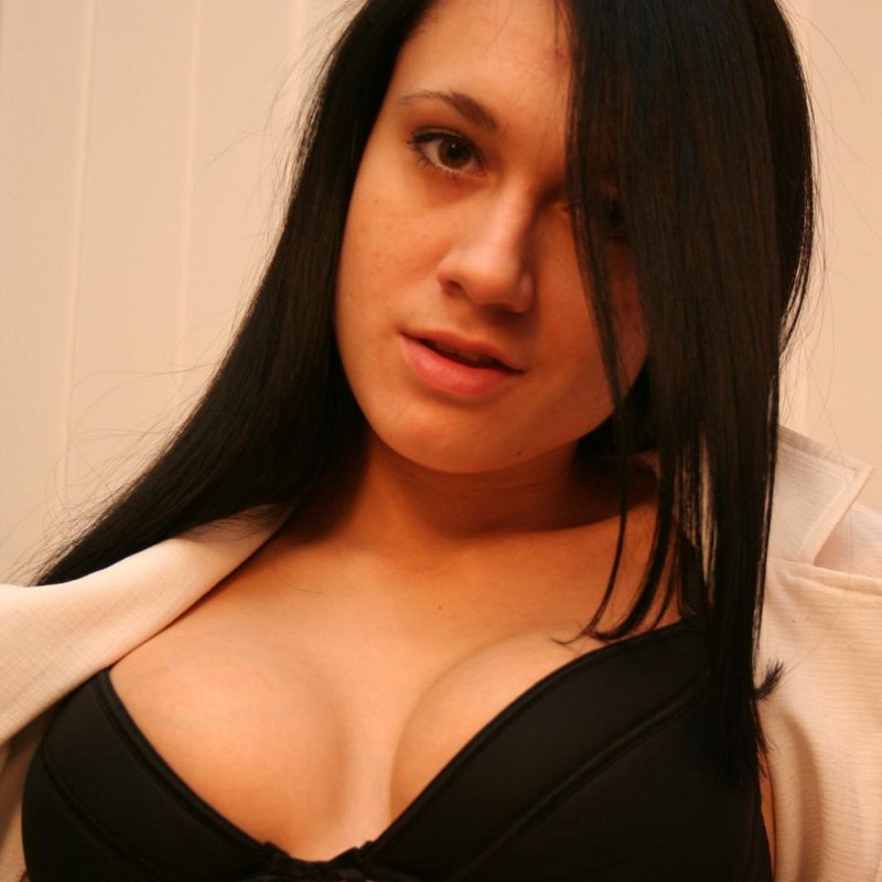 Stephany 24 Escort Montebello