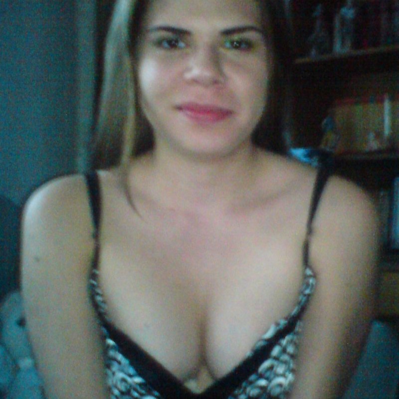 Emma 35 Escort Brinkleyville